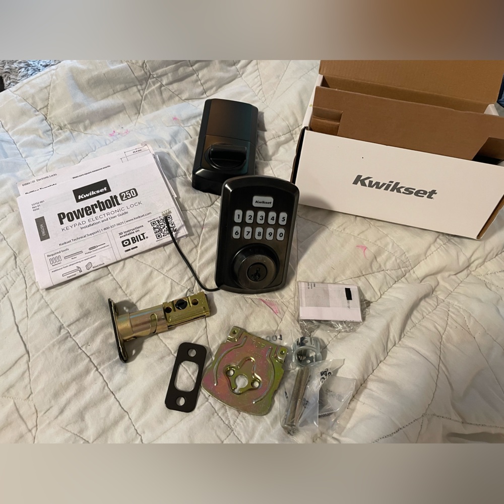 Kwikset Black Electronic Keypad Deadbolt
